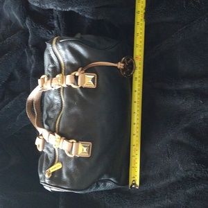 Michael kors leather purse